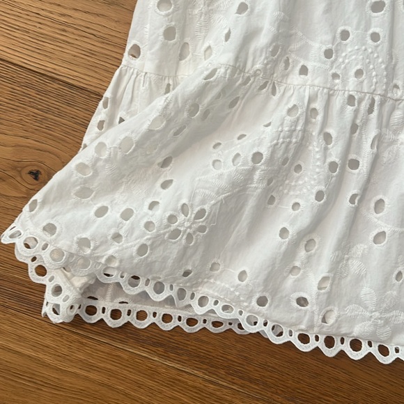 Eliza J white eyelet mini size 6 - Picture 4 of 6